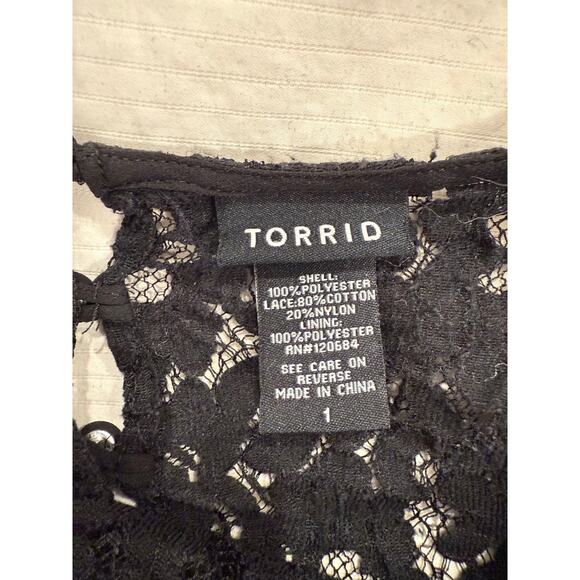Torrid Blouse Womens Size 1X Black Lace Chiffon Boho Peasant Sheer Bell Sleeve - Picture 6 of 10